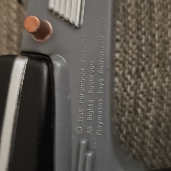 Star Trek TOS Classic Phaser - Picture 4 of 4